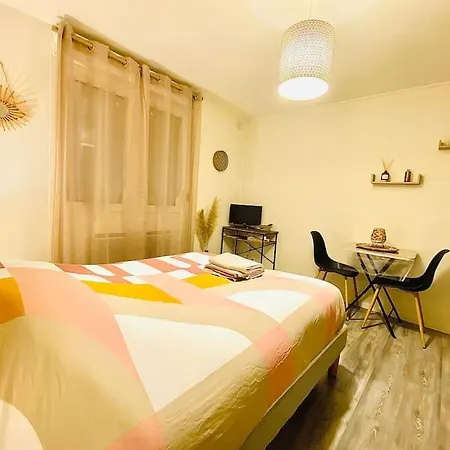 Au Calme Confort & Proche Centre Apartman