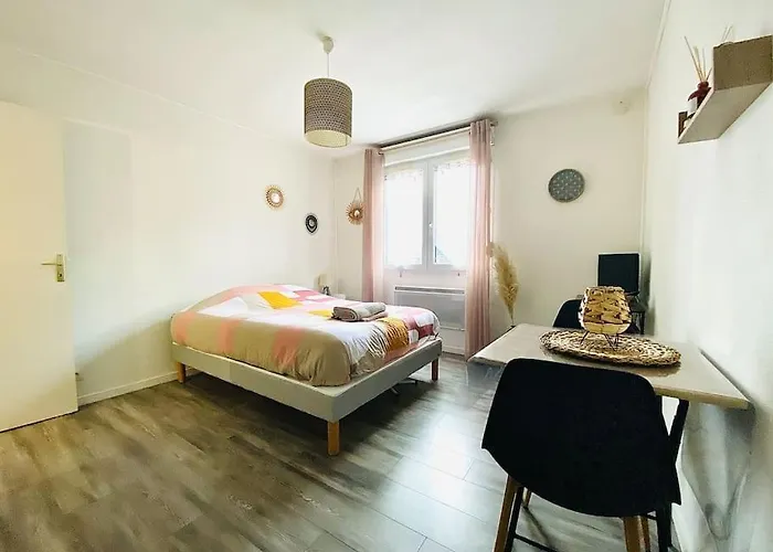 Au Calme Confort & Proche Centre Appartement *